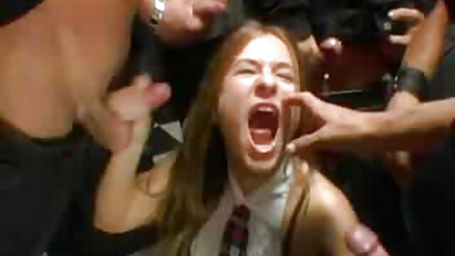 Super Horny TS xvídeos pornô xvídeos Mandy Mayhem fodida com força